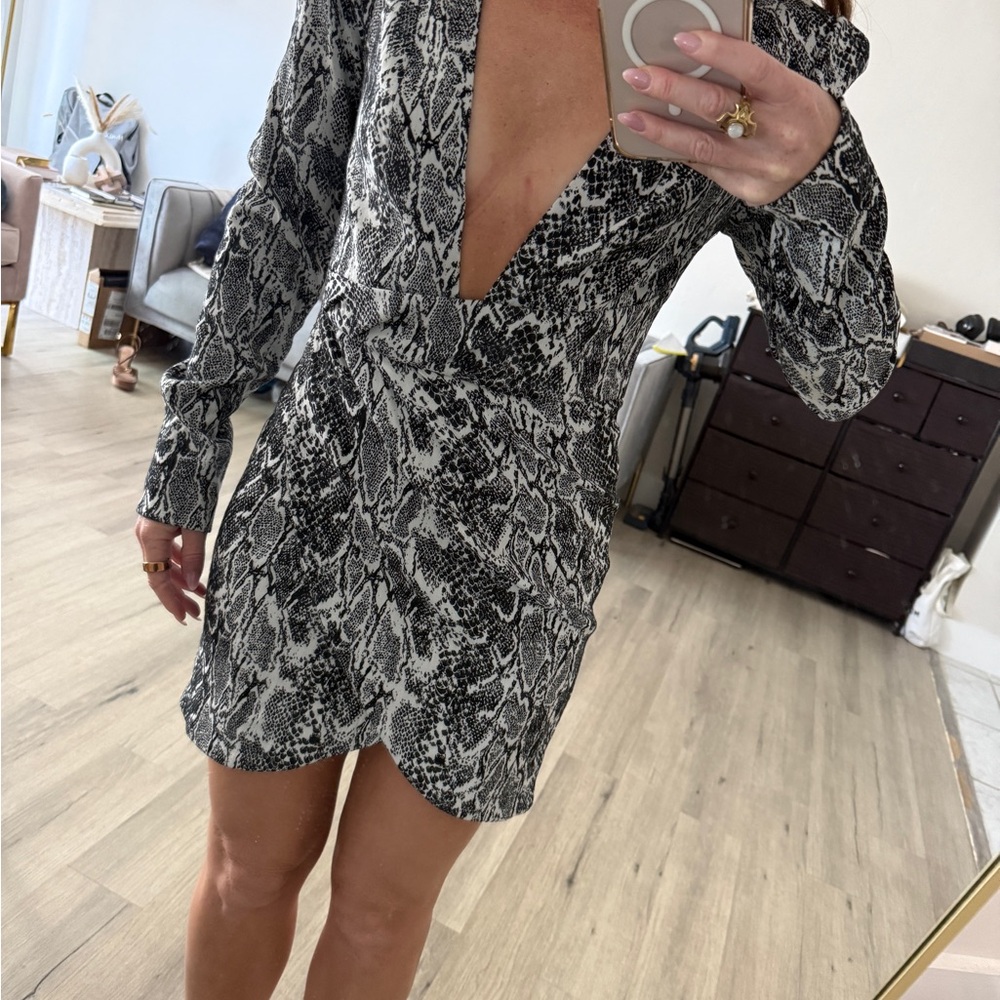 NBD Black and Gray Snake Print Long Sleeve Dress